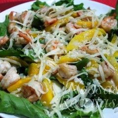 Salada de camarão com manga